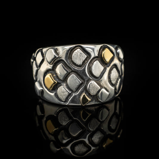 Chunky Engraved Mermaid Scales Ring with Scattered Scales