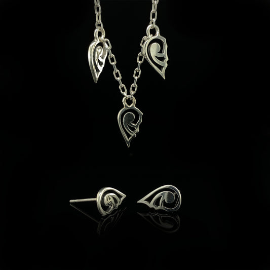 Aphrodite Necklace in Sterling Silver