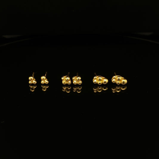 Bubble Studs in Yellow Gold