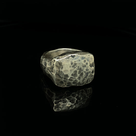 Heavy ZZ Statement Signet Ring