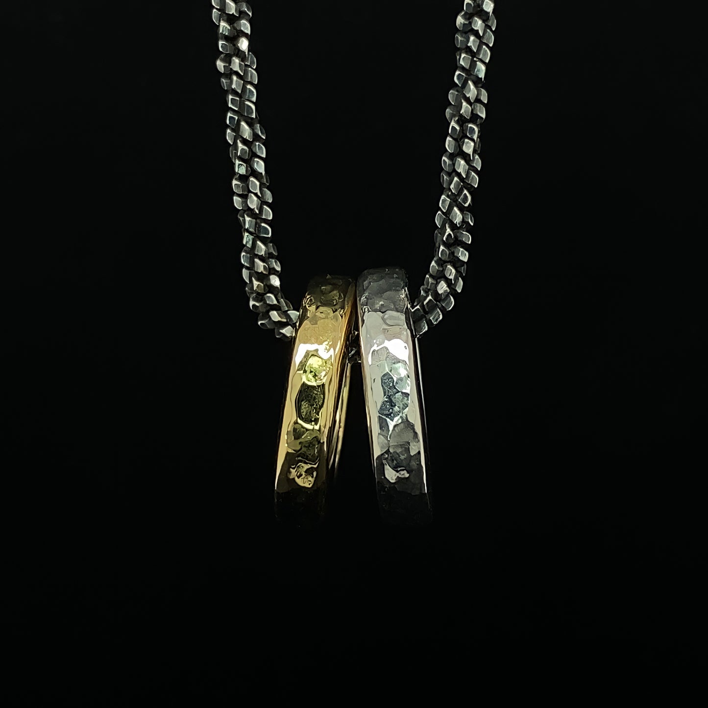 Solid Gold Stacking Link