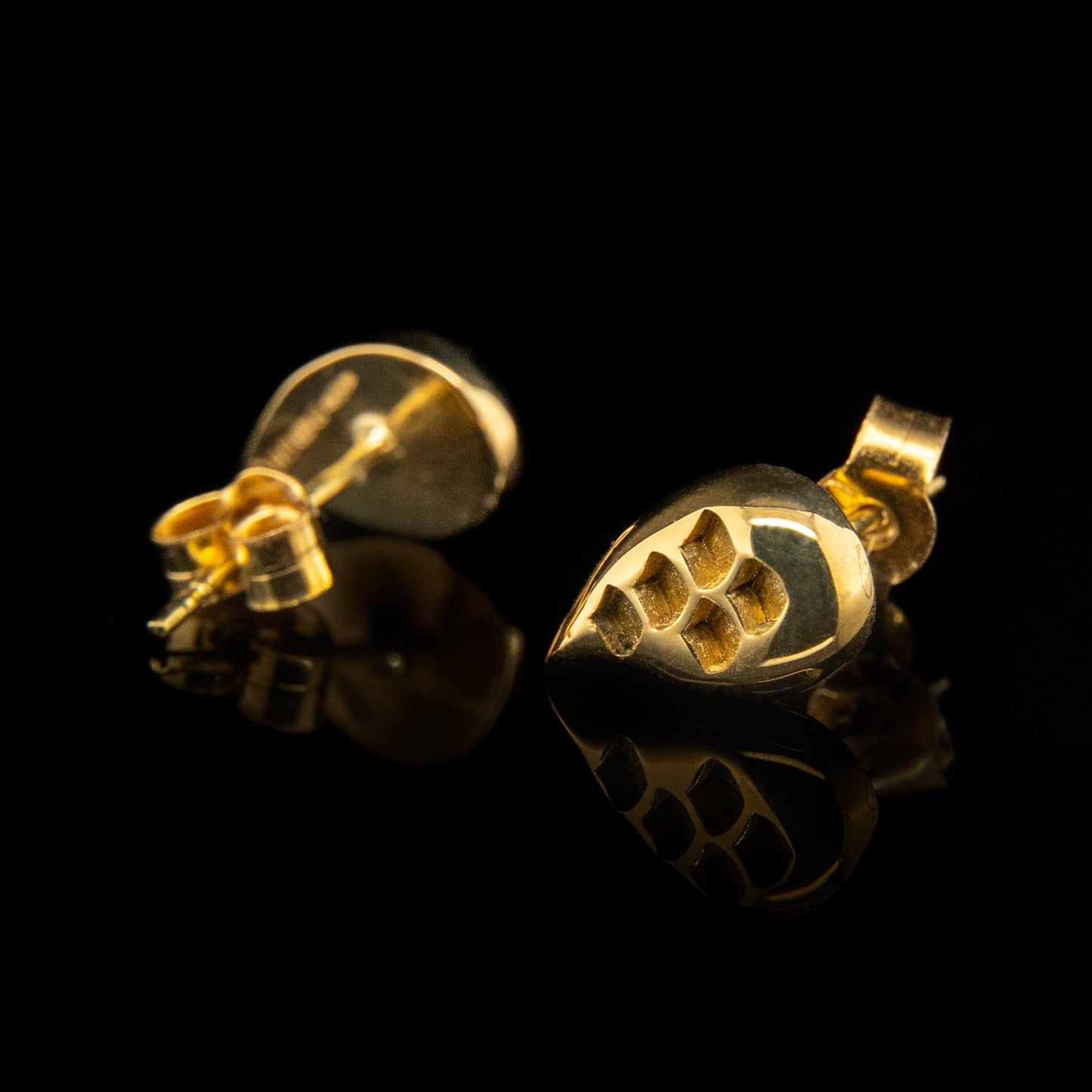 Gold Mermaid Tears Studs