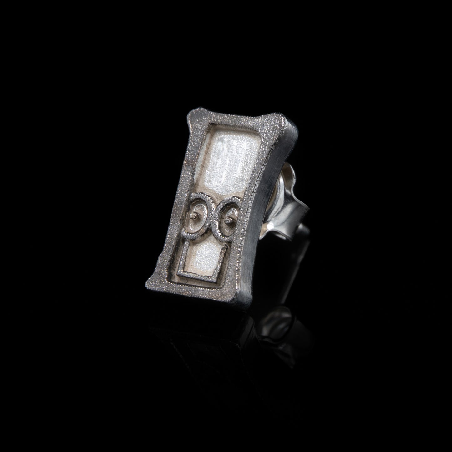 Single Everyman Smile Stud in Silver & Black Rhodium