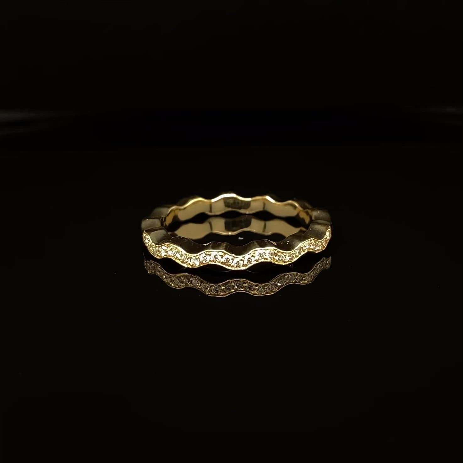 Gold Diamond Surf Wave Ring