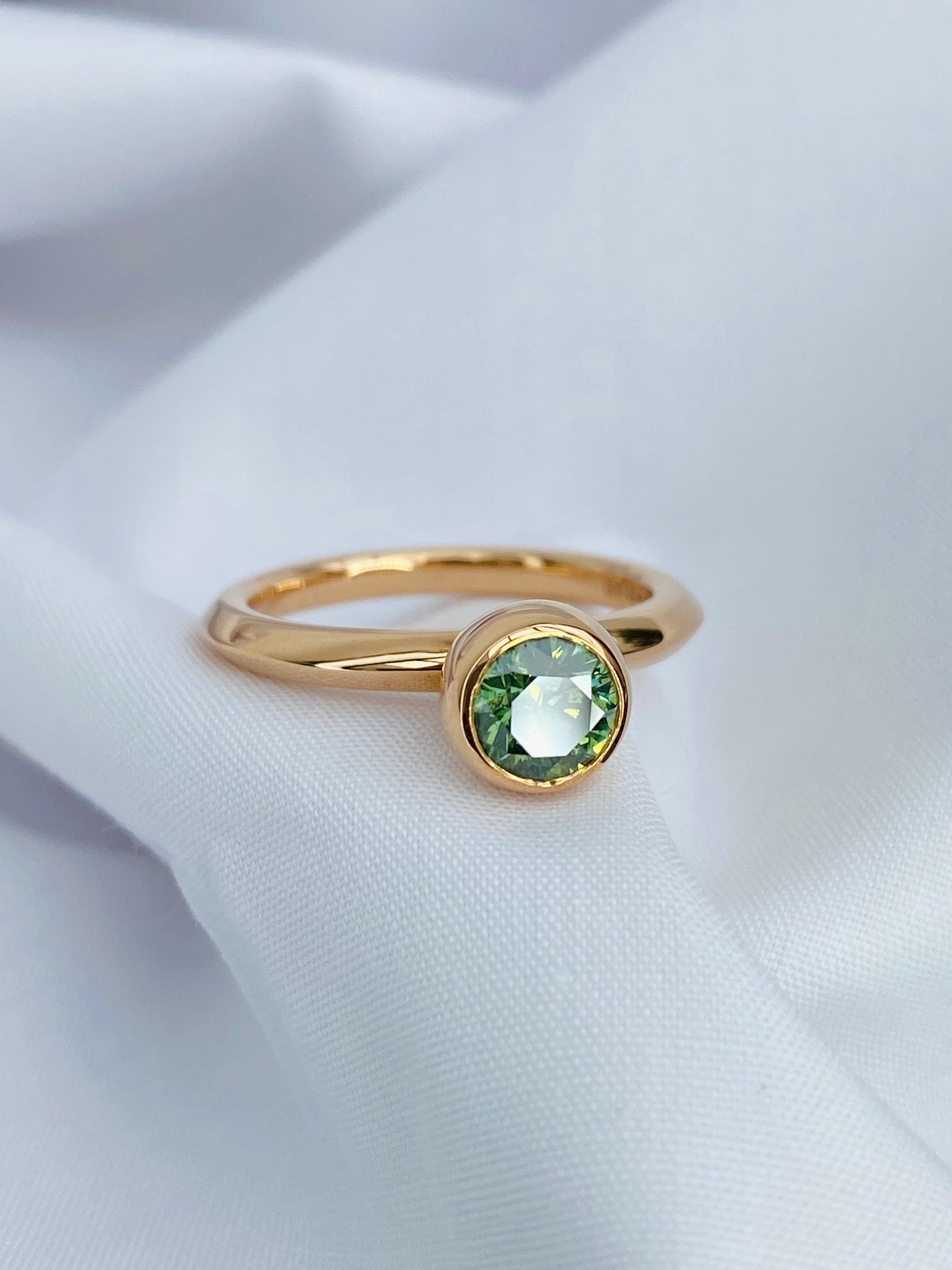 Green Diamond Saturn Ring