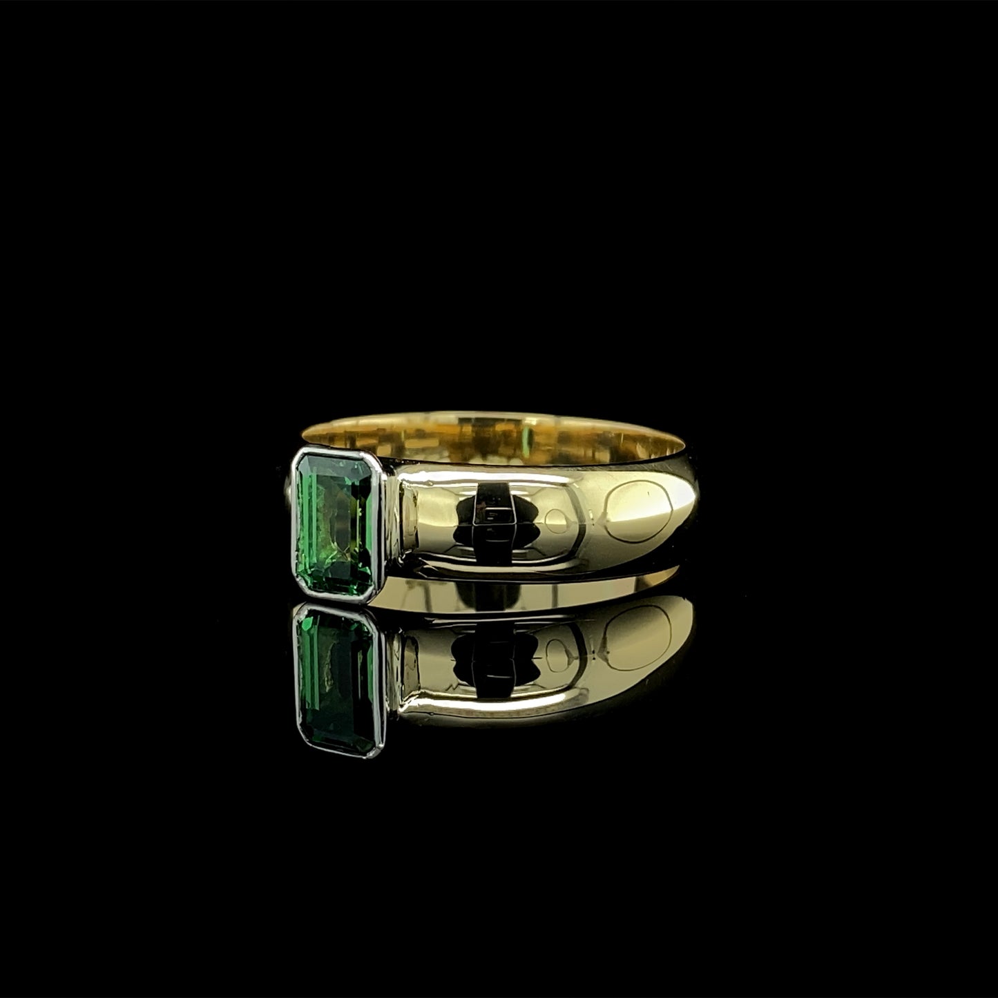 Tsavorite Gold Ring